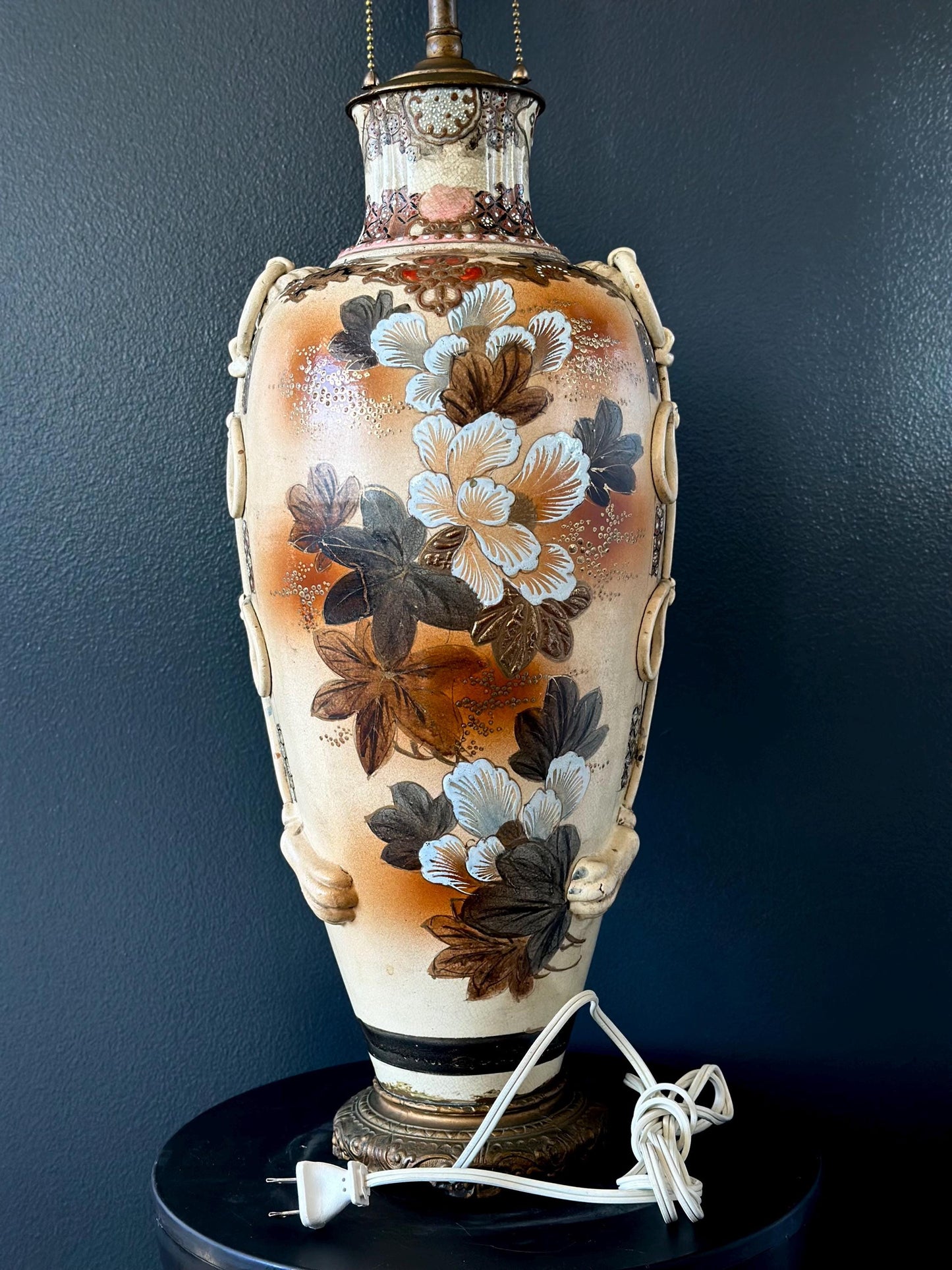 Antique Japanese Satsuma-Style Samurai Vase Lamp – Hand-Painted, Moriage Detailing