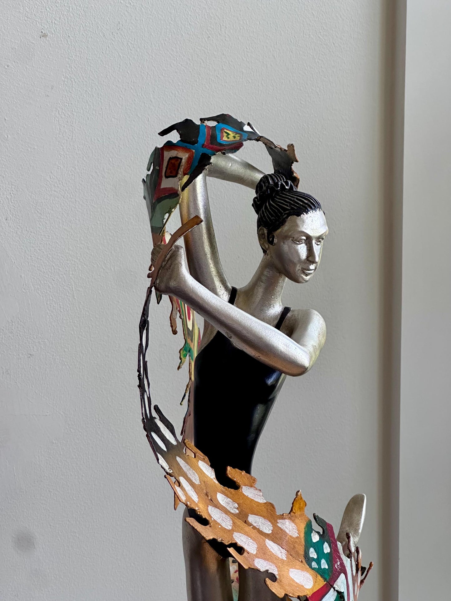 Hand-Painted Modernist Dancer Sculpture – Silver and Black with Abstract Multicolor Scarf