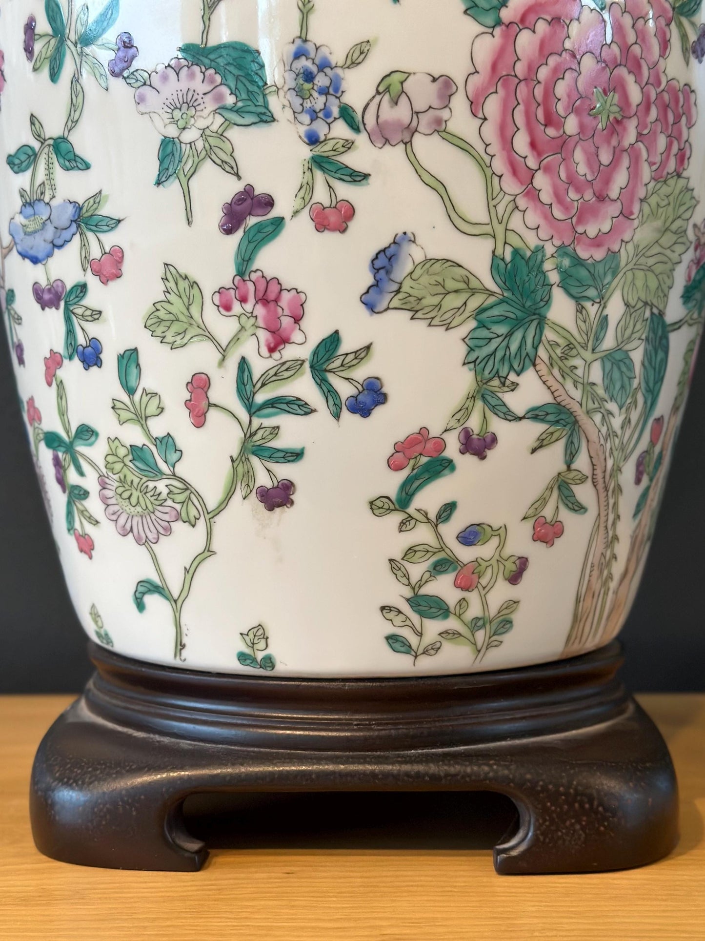 Mid-Century Famille Rose Style Chinoiserie Porcelain Lamp
