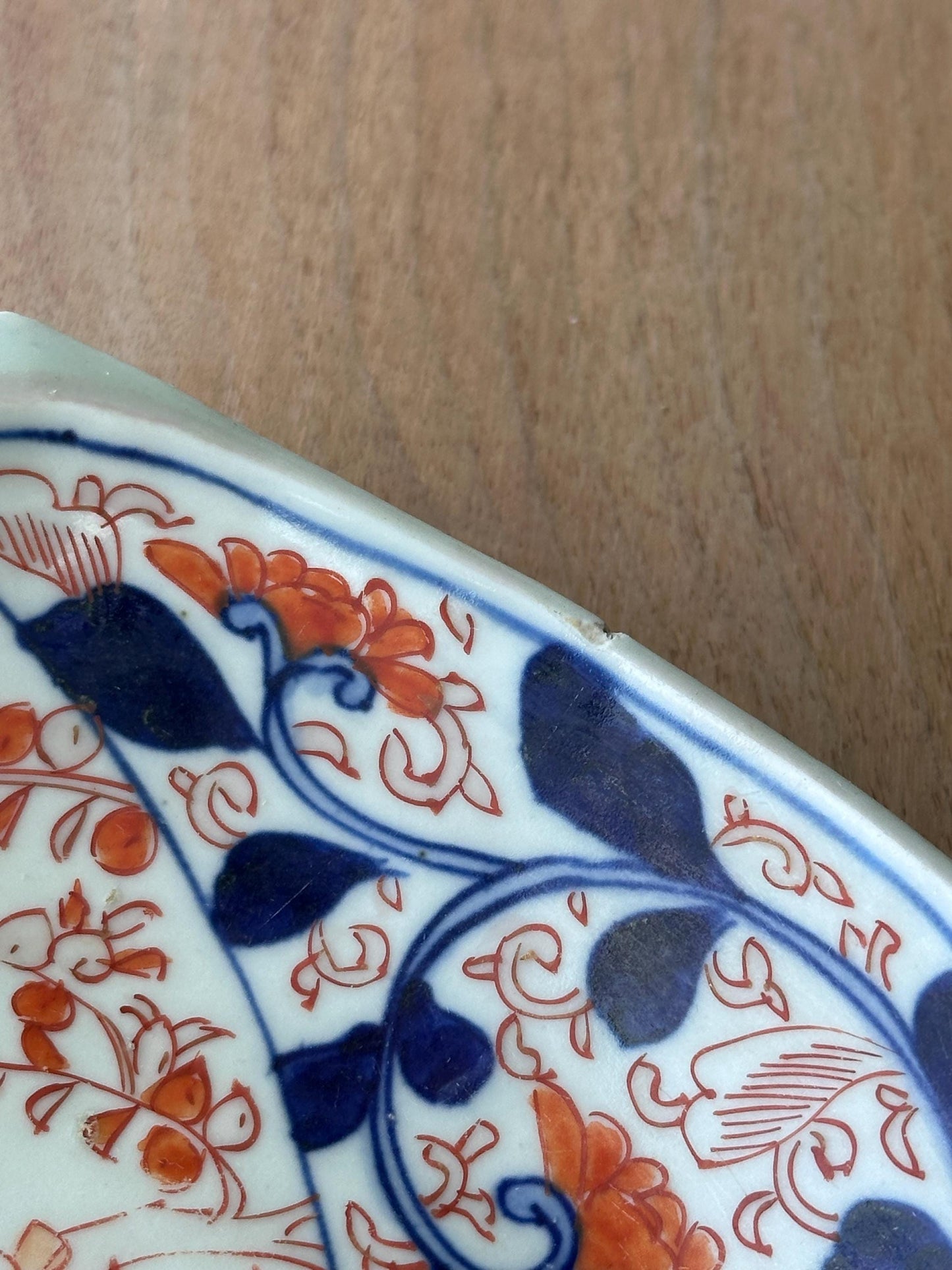 Antique Japanese Imari Boat Dish - Meji Period 1868-1912