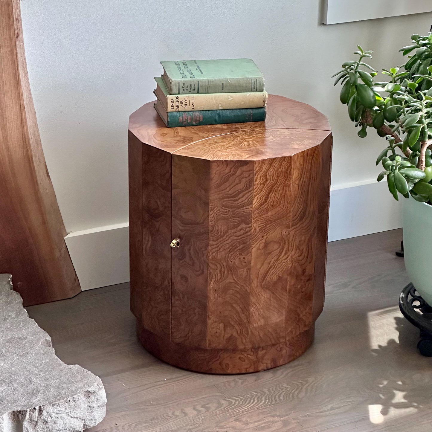 Vintage Edward Wormley for Dunbar Pedestal Side Table in Olive Burl