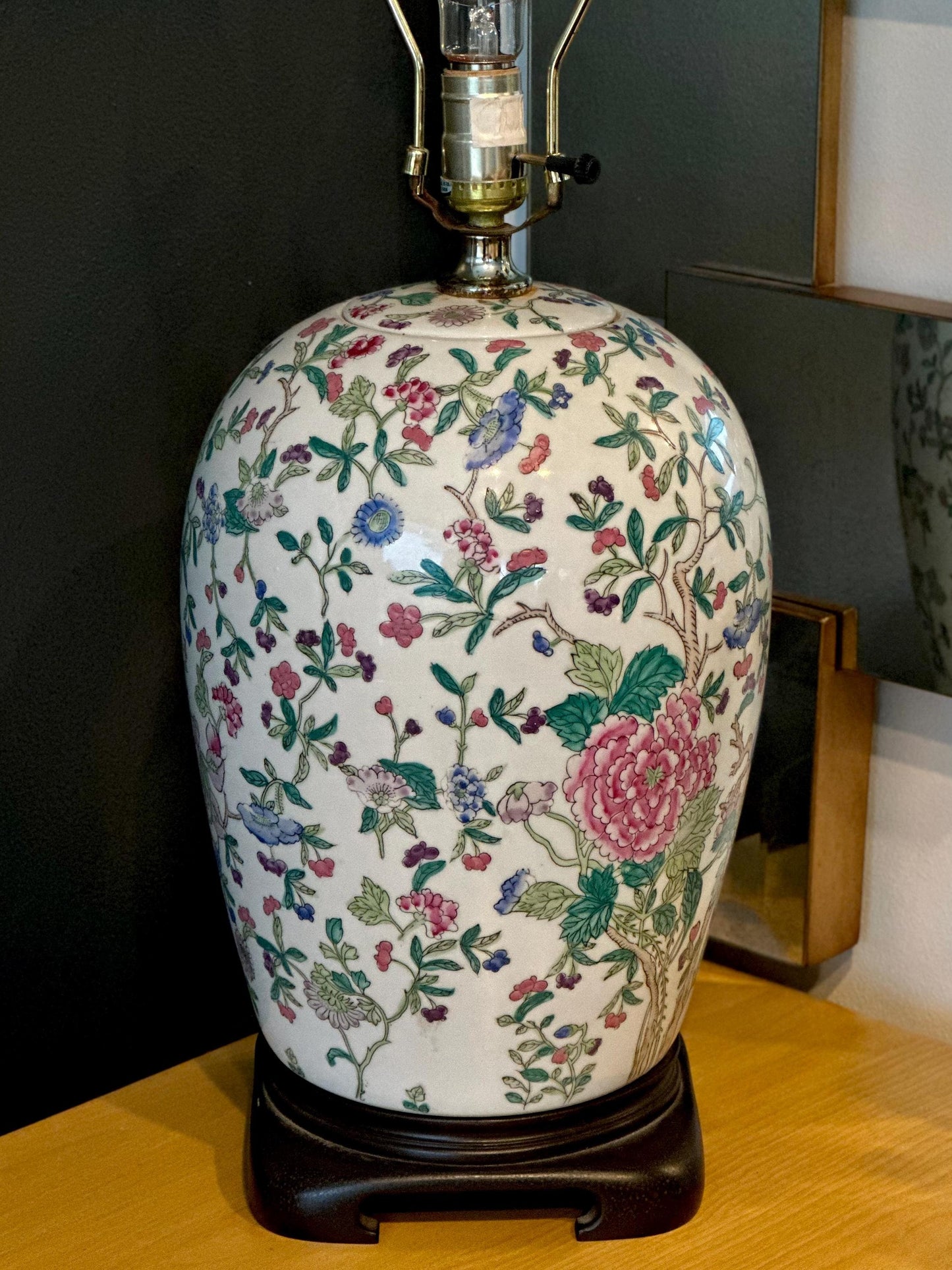 Mid-Century Famille Rose Style Chinoiserie Porcelain Lamp