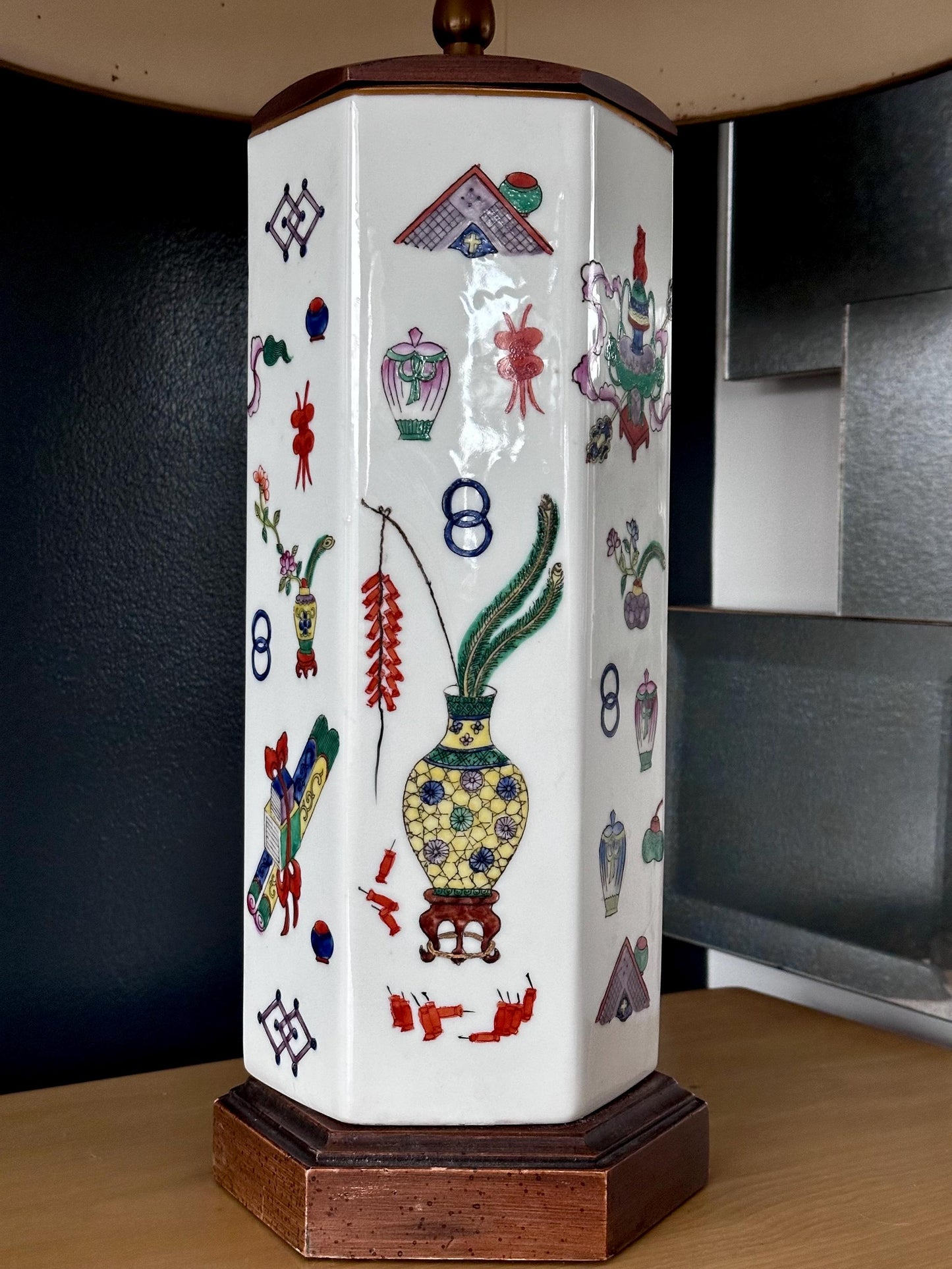 Vintage Chinese Porcelain Hexagonal Lamp with Hand-Painted Famille Rose Motifs and Wood Accents
