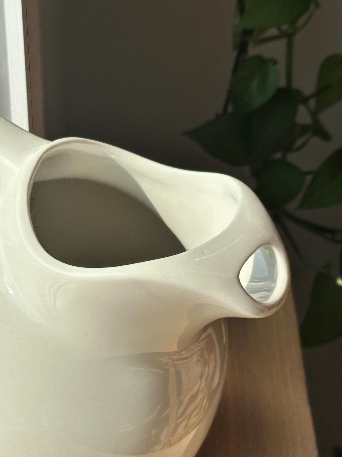 Vintage Hall China Ball Jug Pitcher – Ivory White Mid-Century Modern #633