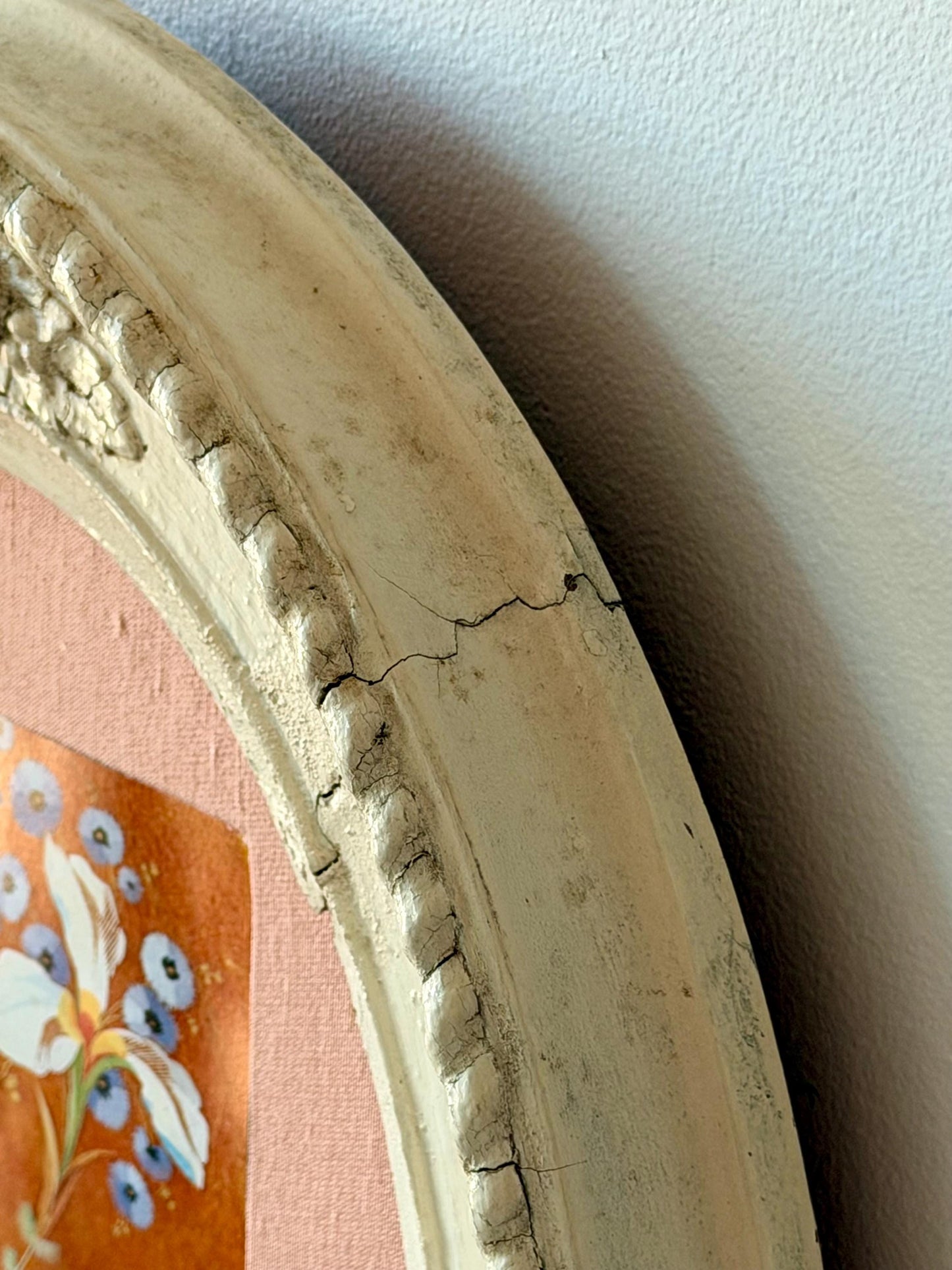 Antique Oval Gesso Frame with Floral Print | Distressed White Finish
