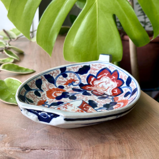 Antique Japanese Imari Boat Dish - Meji Period 1868-1912