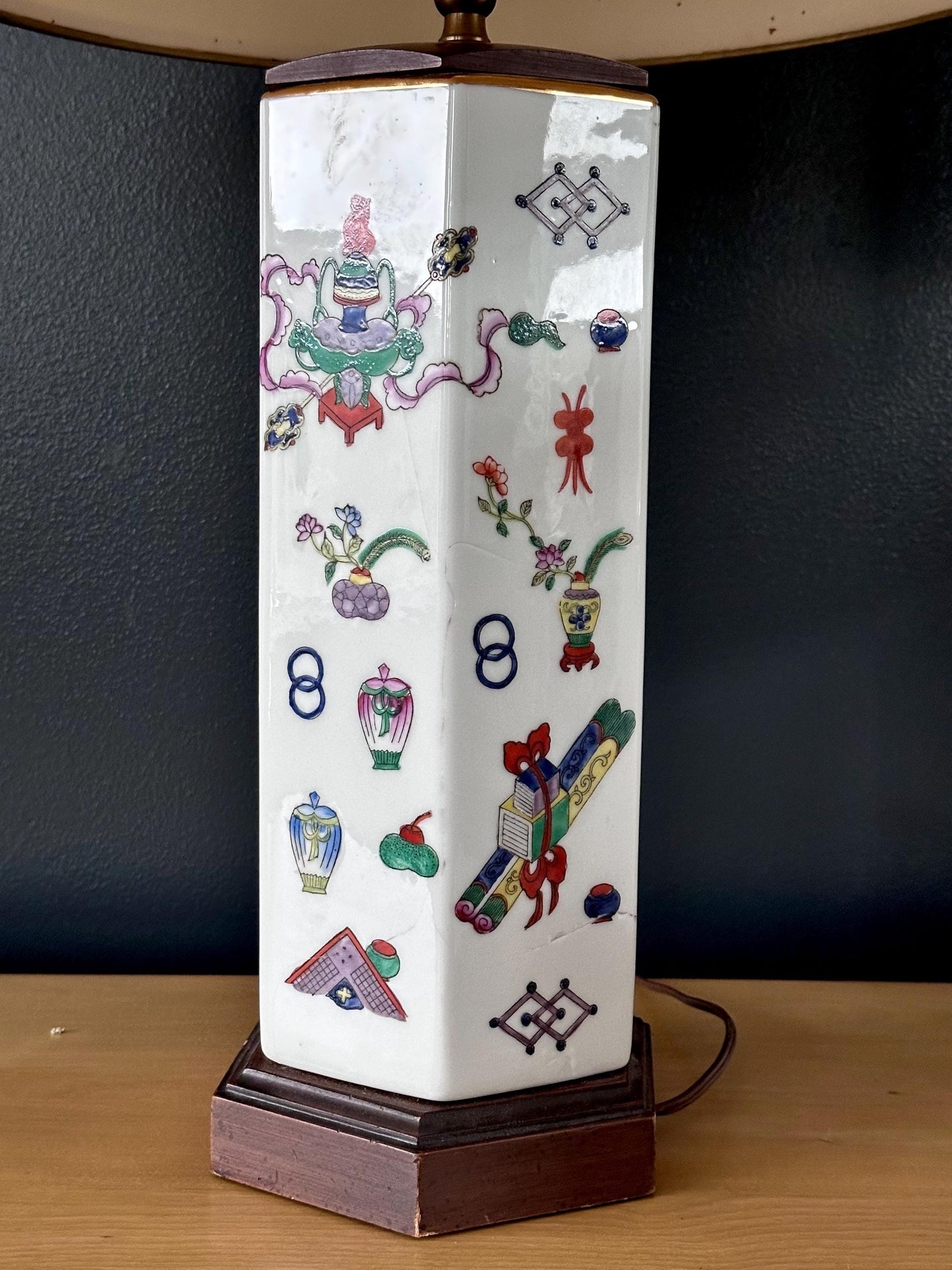 Vintage Chinese Porcelain Hexagonal Lamp with Hand-Painted Famille Rose Motifs and Wood Accents