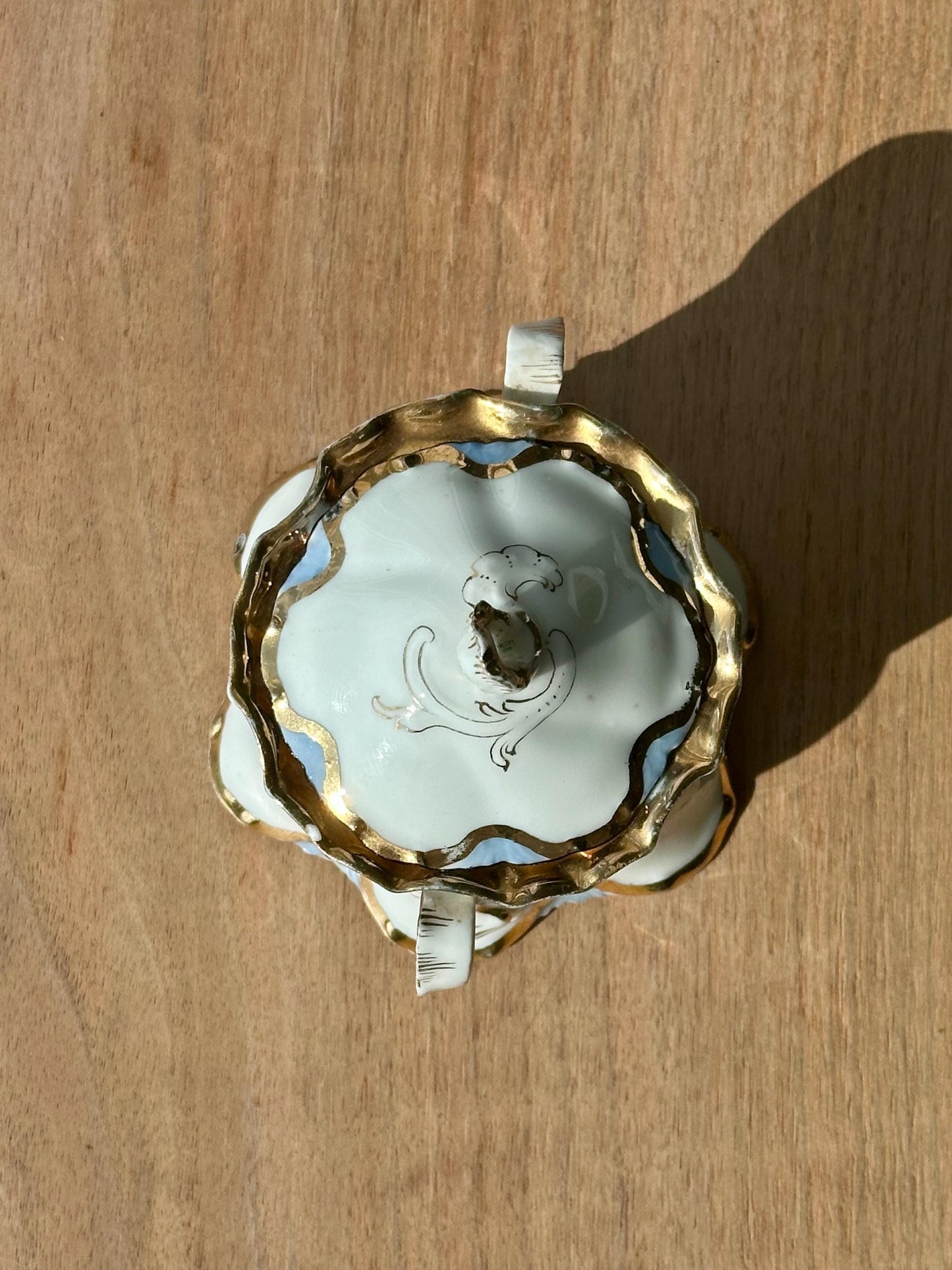 Antique R.C. Versailles Portrait Sugar Bowl – Hand-Painted Gold Trim, Double Handle, Made in Germany