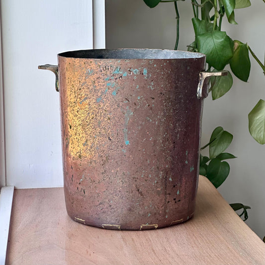 Antique Copper Pot – Early 20th Century Industrial Cauldron by Mutual MFG Co. NYC – vintage antique home decor from Mid Hudson Vintage