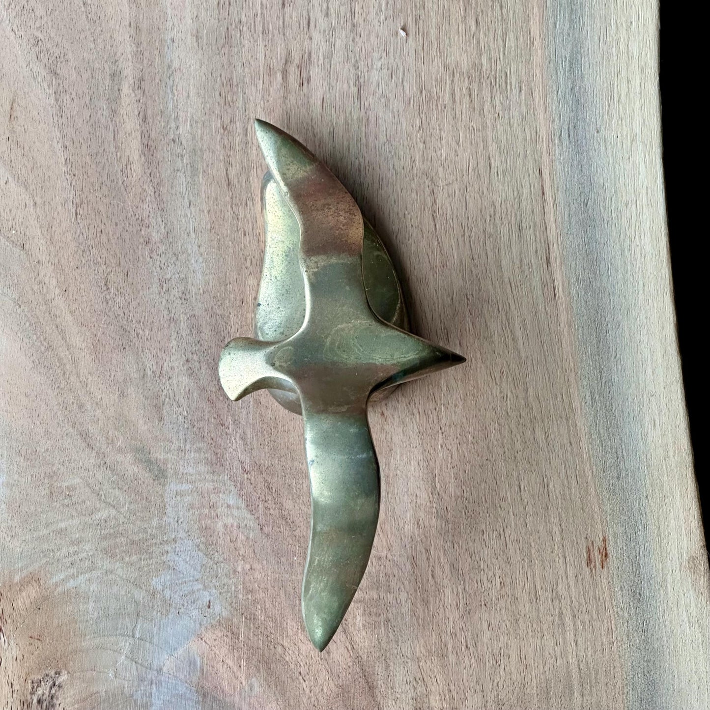 Vintage Brass Seagull Sculpture | Mid Century Modern Bird Figurine | Coastal Decor