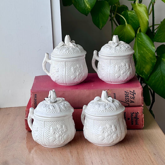Set of 4 Mottahedeh White Ceramic Pots de Crème with Floral Relief – Made in Italy